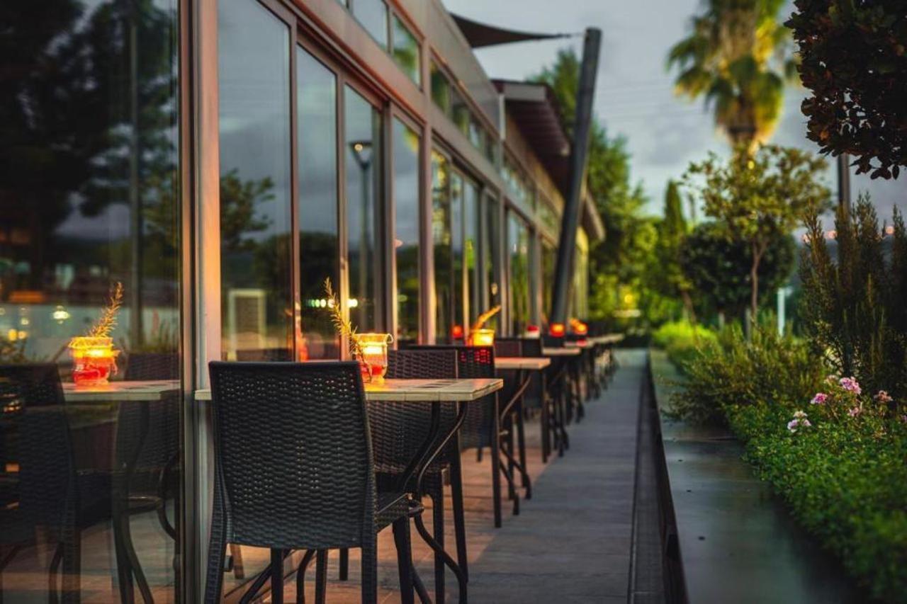 Latchi Escape Hotel And Suites Polis Exterior photo