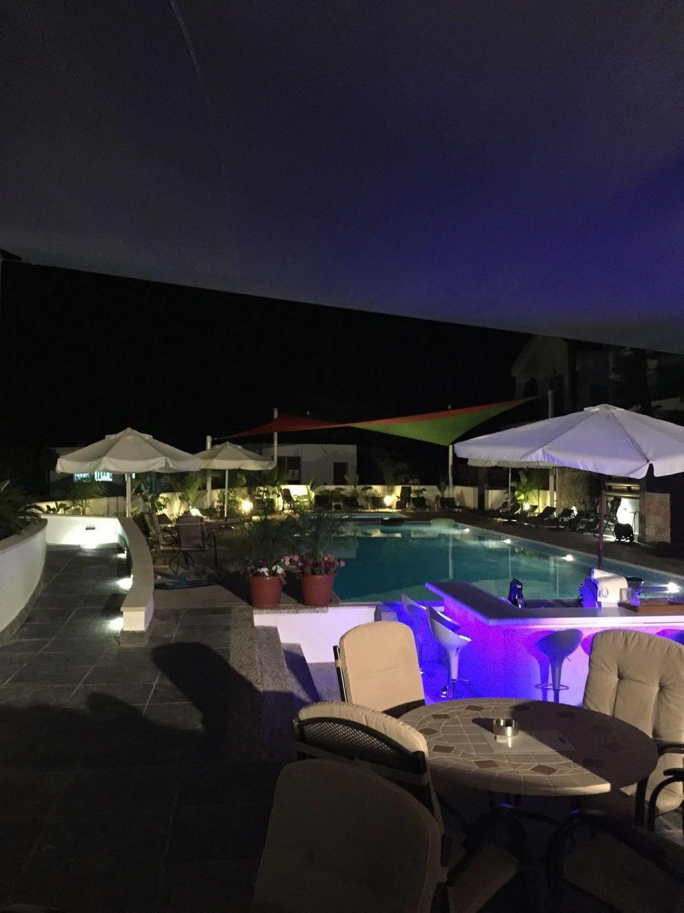 Latchi Escape Hotel And Suites Polis Exterior photo